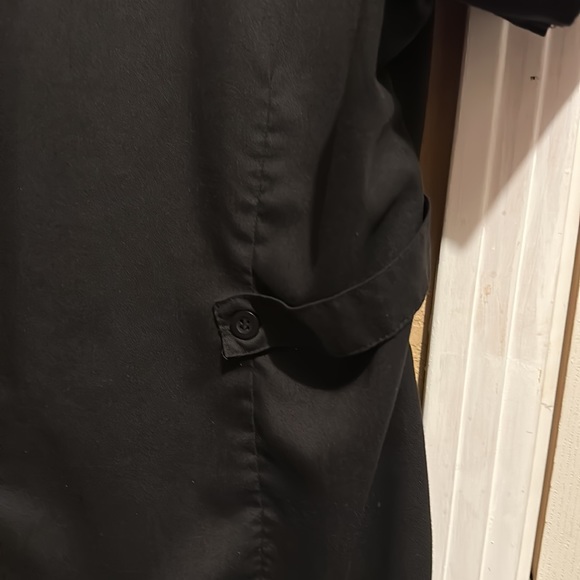 Women’s Grey’s Anatomy scrub top - Picture 5 of 7